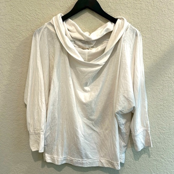 We The Free Tops - We the free small white t shirt